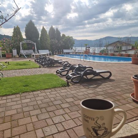 Casa Marina Hotel Ieşelniţa Kültér fotó