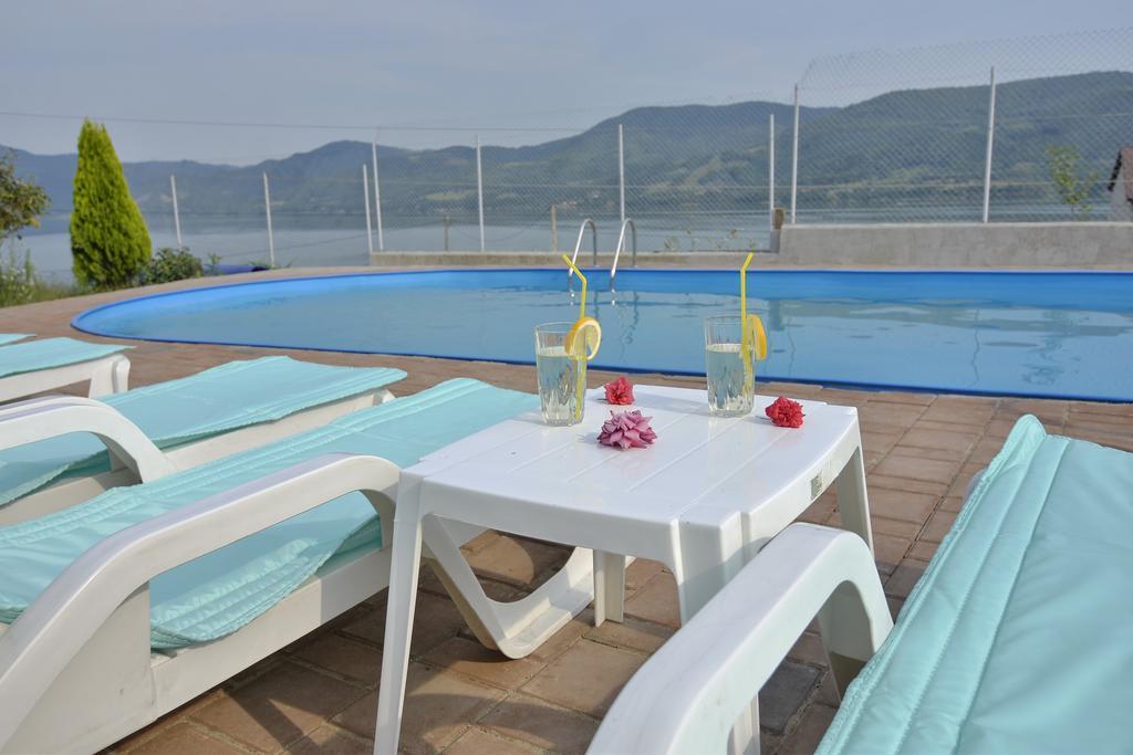 Casa Marina Hotel Ieşelniţa Kültér fotó