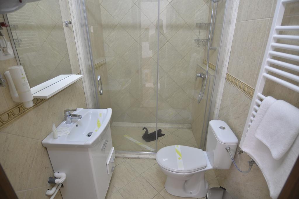 Casa Marina Hotel Ieşelniţa Kültér fotó