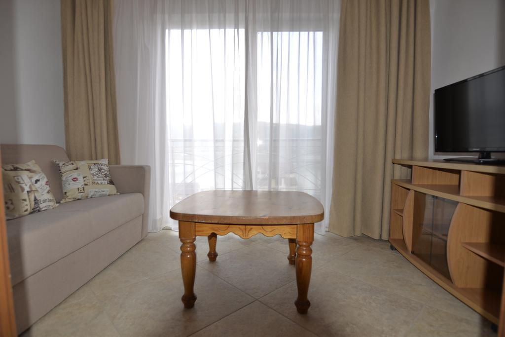 Casa Marina Hotel Ieşelniţa Kültér fotó