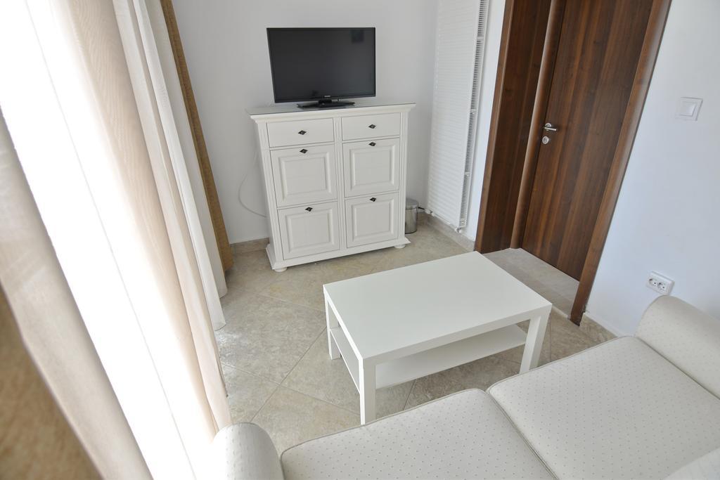 Casa Marina Hotel Ieşelniţa Kültér fotó