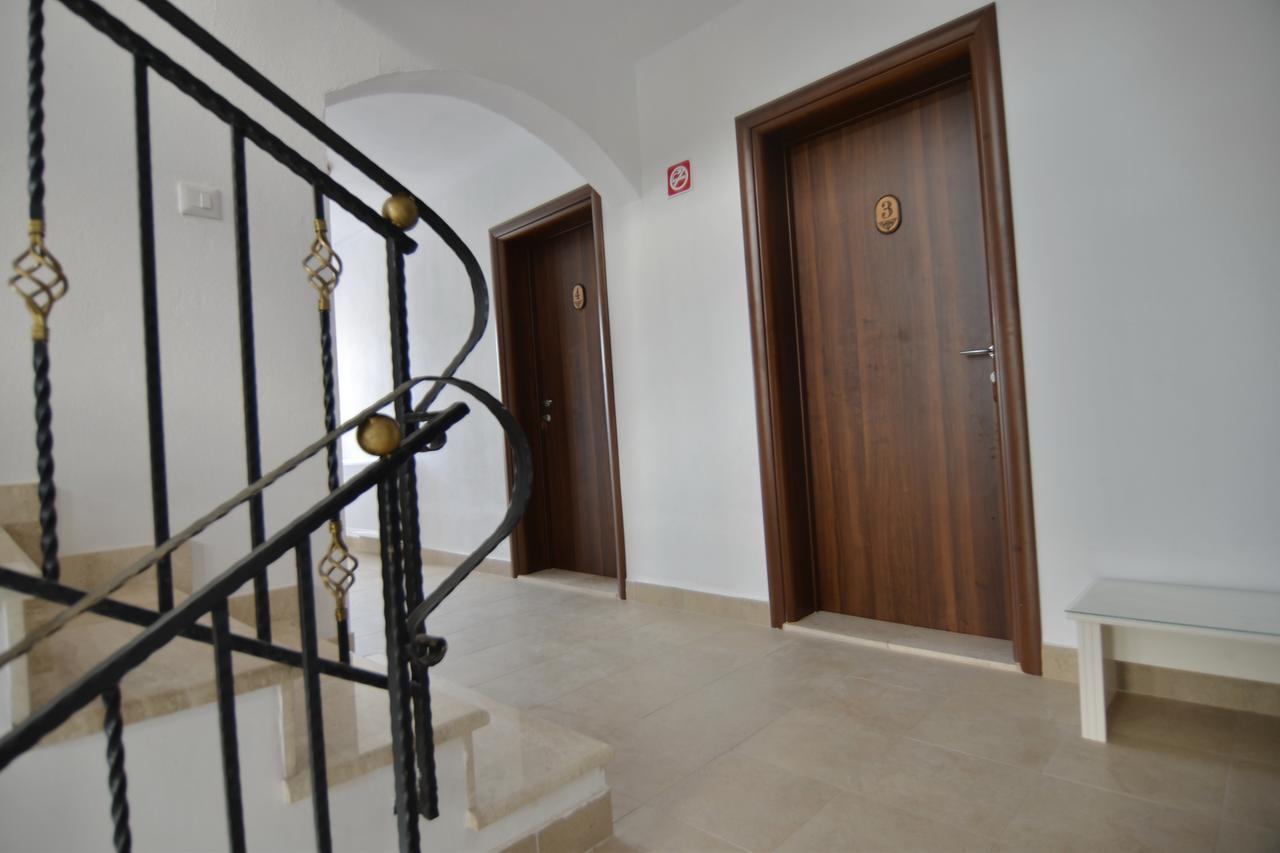Casa Marina Hotel Ieşelniţa Kültér fotó
